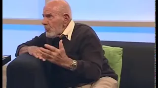 Jacque Fresco, Roxanne Meadows - interview On the Edge (2009)