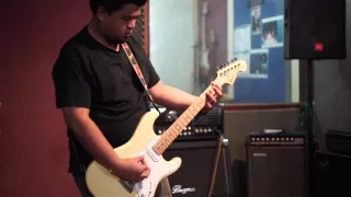 Fender Stratocaster in B tuning