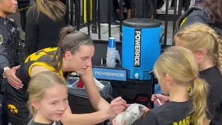 Caitlin Clark with Those Adoring Kiddos is Awesome - IOWA Women's Basketball