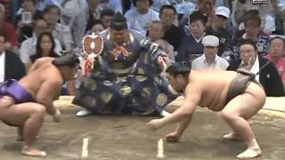 The July sumo tournament 2012-year of 13-15 days (Nagoya Basho)