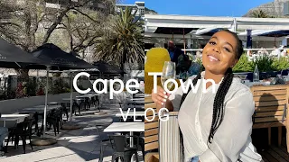 Cape Town Vlog | Shopping, the Bungalow, V & A Waterfront , lashes plug