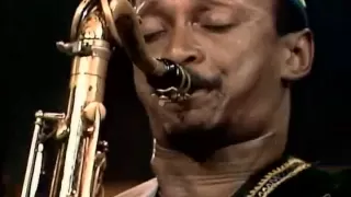 Charles Mingus - Devil's Blues - Live At Montreux (1975) [2-12]