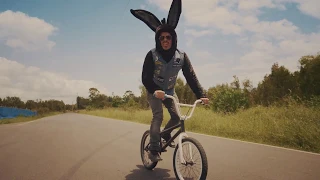 BUNNY RACKET - We Want More!