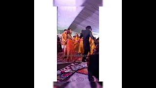 Shahveer And Ayesha Baig First Ever Romentic Couple Dance On Mehndi ..#shahveerjafry #zaid#ytshorts