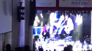 Rod stewart and cyndi lauper " this old heart of mine" pnc bank center NJ