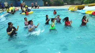 Aaj Blue Hai Pani Pani - AQUA ZUMBA | Zumba Dance Workout | Zumba on sunny sunny-yo yo honey Singh |