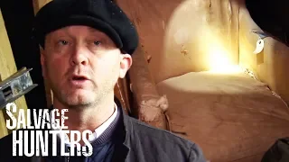 Hunting Down A 19th Century Library Chair | Salvage Hunters