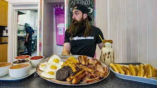 "YOU WON'T EAT THAT IN 15 MINUTES" CRU'S UNBEATEN FRY UP CHALLENGE...DINERS STUNNED | BeardMeatsFood