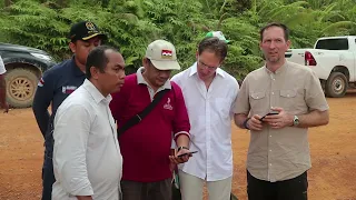 Fairventures Worldwide   100 Million Trees for Borneo (english)