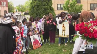 Mothers who lost children to gun violence support each other on Mother's Day