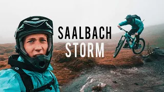 Van Értelme Esőben Downhillezni? - Saalbach Bikepark Vlog