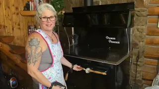 Cook a Sunday dinner with me in the Pioneer Princess Wood fired cook stove