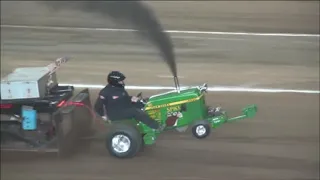 Tractor Pulling Pro Stock Diesel Garden Tractors Pulling At Keystone Nationals