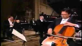 DvoTák    Dumky  Trio   Yo Yo Ma, Itzhak Perlman, Rudolf Firkusny www keepvid com