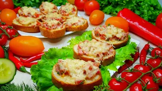 Hot sandwiches with a crispy crust in the oven - a simple and tasty snack for all occasions