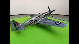 AZ Model P-51 B Mustang Mk III Polish Squadron 1:72