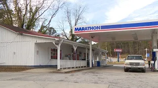 Child dies after arriving to Douglasville gas station with gunshot wound