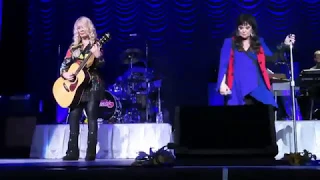 Heart - "Mistral Wind" - Ruoff Home Mortgage Music Center, Noblesville, IN - 08/07/19