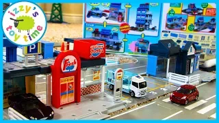 Cars  | Tomica Town Hot Wheels Fast Lane City !