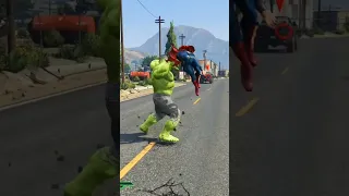 Hulk vs Superman