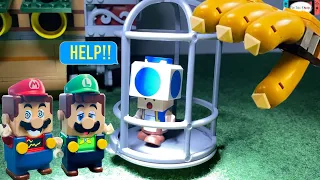 Lego Luigi and Mario enter the Nintendo Switch to save blue Toad from Bowser! #legomario