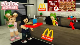 NUEVO MCDONALDS EN BROOKHAVEN *TRABAJANDO POR 24 HORAS* ROBLOX karola20