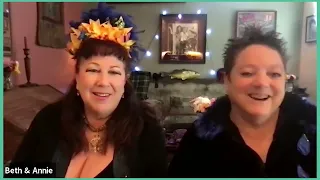 Q&A – Water Makes Us Wet: An Ecosexual Adventure by Beth Stephens and Annie Sprinkle