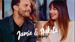 •Jamie + Dakota | Water Under The Bridge• [Español] ♡