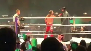 the undertaker returns at supershowdown- live crowd reaction