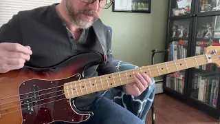 U2 - "40" Bass Tutorial