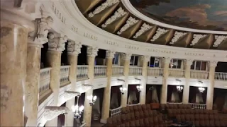 Бурятский театр оперы и балета.Зрительный зал.