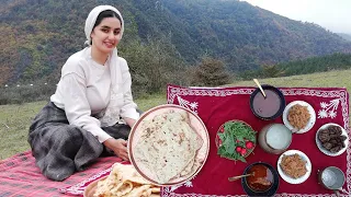 Cooking Abgoosht (Broth) the most delicious food in Iran in the forest of the village