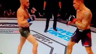 UFC 257 Dustin Poirier Knocks Out Conor McGregor in Round 2