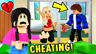 I Got CAUGHT SPYING On My Sister's BOYFRIEND in Roblox Brookhaven..
