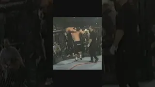 UFC Tank Abbott Tries to Throw Cal Worsham Out of Cage #shorts