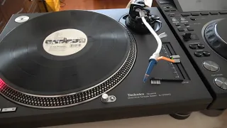 Technics SL-1210MK2 vs MK7 can they both keep a whole tune without drifting