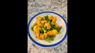 Turmeric-Black Pepper Chicken with Asparagus