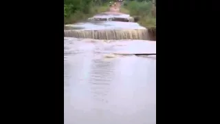 Barragem da represa do Horto não suporta e rompe