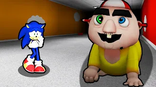 SONIC VS ESCAPE BABY ROBY'S DAYCARE IN ROBLOX