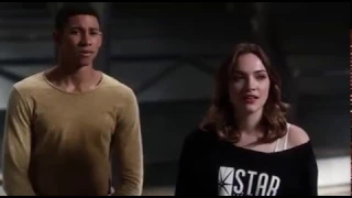 The Flash 3x13 Opening Jesse finds out Wally is a speedster