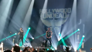 Hollywood Undead - Whatever It Takes live in Munich 2020