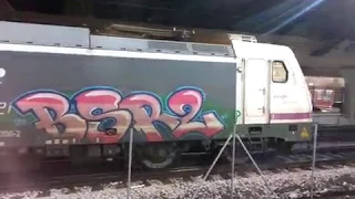 Tren Teco renfe y locomotora 311 en Villaverde Bajo Madrid