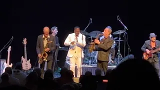 Average White Band - Pick up the Pieces. Royal Glasgow concert hall  8:11:21