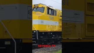 SD70ACe-T4 running light