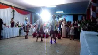 Dança Ucraniana em Roncador