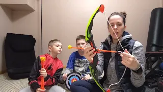 Review of Promando Kids Bow and Arrow Set - Kids Outdoor Toys Archery Set with 2 LED Lights