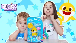 Baby Shark Fingerlings Unboxing with ACE and Parker