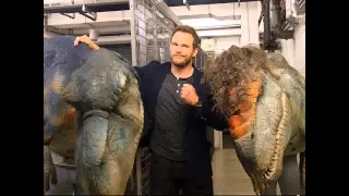 Chris Pratt Gets Jumped by Dinosaurs in Hilarious Prank from 'Spider Dog' Guys