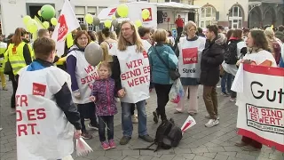 Druck auf Arbeitgeber wächst: Warnstreiks im Öffentlichen Dienst gehen weiter