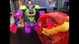The Flash uses Tornado power to defeat Lex's Mech l Imaginext Toys